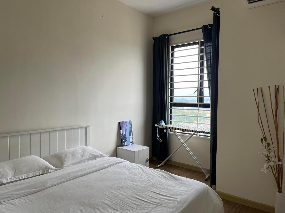 Casa Rv Homestay Mkh Boulevard กาจัง ภายนอก รูปภาพ