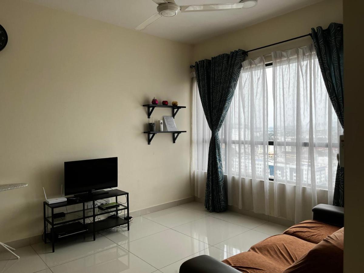 Casa Rv Homestay Mkh Boulevard กาจัง ภายนอก รูปภาพ