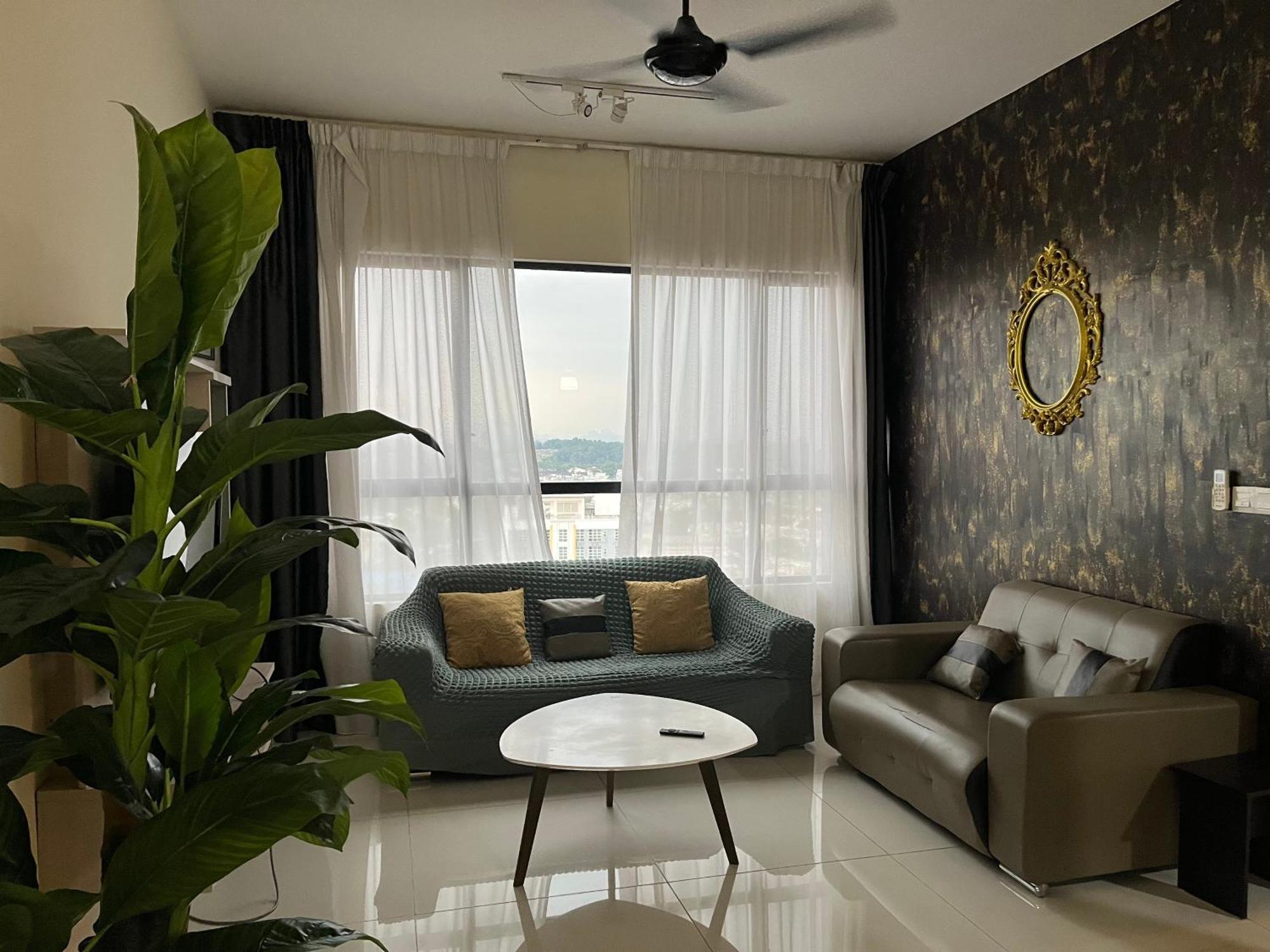 Casa Rv Homestay Mkh Boulevard กาจัง ภายนอก รูปภาพ